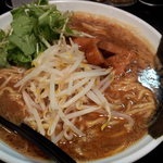 虎一 - 味噌ラーメン（800円）