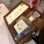 トゥ・ラ・ジョア - 