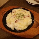 Akakara - ポテマヨベーコンチーズ焼き