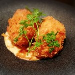 とんかつ マンジェ - 開業当初のグラタン、面影が残るのは
      カニクリームコロッケだけかな。。