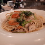 PASTAVOLA - パスタ・真ダコとパクチー