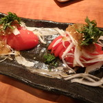 一心 - トマトと玉ねぎの昆布ポン酢￥480