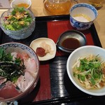 高麗橋桜花 - 海鮮丼セット950円