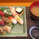 玄海鮨 - 貝汁が付きます