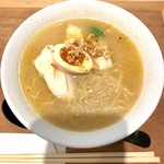 tsukijiagedori - 鶏七味ラーメン880円