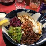 スパイス担担麺専門店 香辛薬麺 - 「担坦(ノーマル)+温玉」辛さ+5