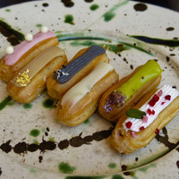 ザ タヴァン グリル＆ラウンジ - 