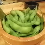 横濱 魚萬 - お通しの枝豆