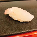奴寿司 - 真鯛・梅塩
