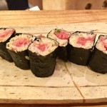 鮨ふじ田 - とろたく たくわんの食感があり、鮪は非常に柔らかいねぎとろ状態になっていて、シャキッとしたしゃりとよくあう