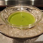 あざみ野うかい亭 - グリーンピースの冷スープ