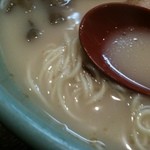 麺匠 むさし坊 - 鶏白湯スープ　素直でさっぱり　でも　コクがアル　うまい