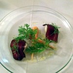 カーサ カルマ - みんく鯨の自家製生ハム仕立ていちぢくの盛り合わせ