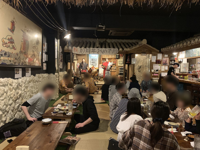 現代の髪型 最高沖縄 居酒屋 昭和 村