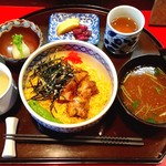 京富庵 - 一品、スープは先に出てきてましたが、写真のために全部揃うまで我慢して待ちました❗