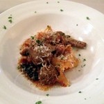 カーサ カルマ - フレッシュ天然鹿のポッペッティーノのトマト煮込みタリアテッレ