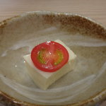 すし処 つま美 - ☆チーズっぽい豆腐な食感のお付き出し☆