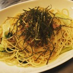 Rokku Ba Oto Yakara - 納豆と青菜のスパゲティ ¥750(税抜)