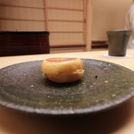 木山 - 焼きリンゴ白味噌仕立てのおやき