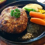 風樹 - 佐賀牛ハンバーグ(肥前さくらポークと富士町産米入り)定食/1,350円