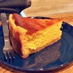 ラフ&タフ コーヒースタンド - みかんチーズケーキ