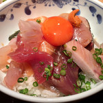 めしの助 - 海鮮丼