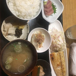 Izakaya Itakura - 焼魚定食 750円 本日はサバ