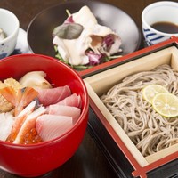 海鮮丼&蕎麦セット