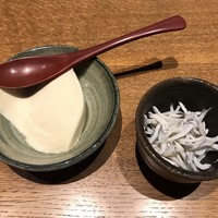 魚匠 銀平 道頓堀店 - お豆腐&しらす