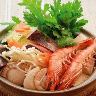 An all-you-can-drink course where you can enjoy Kushiro's specialty Seafood hotpot, perfect for year-end parties!