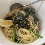 キッチン＆コーヒーCACTUS - ほうれん草・きのこ・ベーコン スパゲティ(和風しょうゆ味)