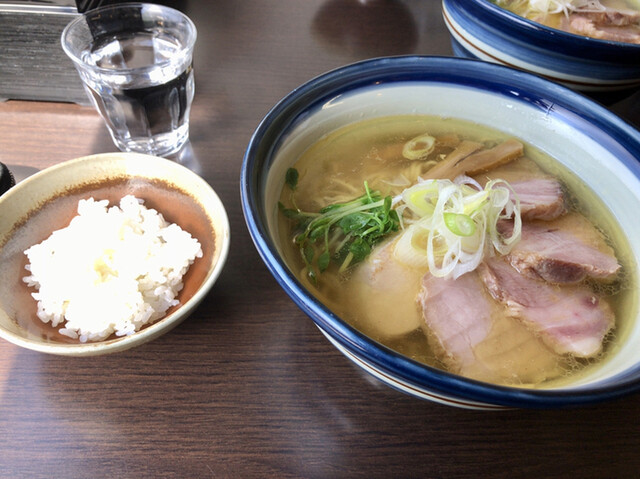 かなで ラーメン>