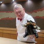 照寿司 - 手渡しも良い