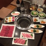 Yakiniku Dokoro Shikino Ie - 