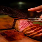 USHIGORO S. - ステーキを