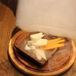 瞬间熏制奶酪拼盘