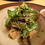 銀座 小十 - 細魚小柱水菜の和え物