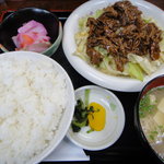 ごはんどころ 一粒 - 焼肉定食