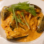 YAICHIRO - エビとムール貝のアメリケーヌソース　なまパスタにて！