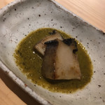 すし岩瀬 - 鮑、肝ソースで