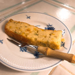 てだこ亭 - トウモロコシとアオサのケーキ