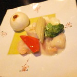 黄鶴 - ２０１８冬・温色健美ランチ　２１００円（税込）海老のミルク炒めからすみ風味　甘酒入り蒸しパン添え【２０１８年１月】