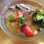 ひげとワイン - Aランチ：前菜（ふきのとうと貝、生ハム、肉）