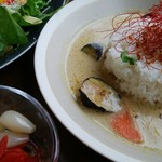 カフェ＆ワイン トロール - 