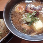 麺屋 國丸。 徳島北島店 - 