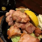 越後一会 十郎 - 地鶏ゴロ焼き接写