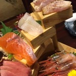 越後一会 十郎 - 上から炙り喉黒、アオリイカ、八海山サーモン、鮪