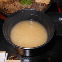 荒井屋 万國橋店 - シジミの味噌汁