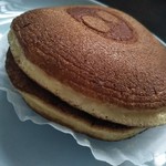 桂月堂 - 料理写真:諫早どら焼@162