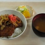 Rara poto - チキンカツ丼 500円